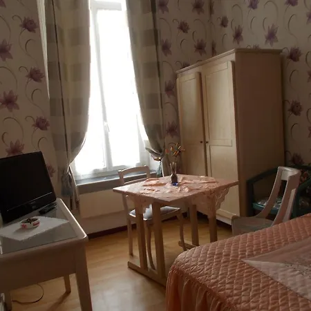 Apartment Central *