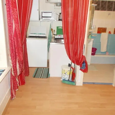 Apartment Central