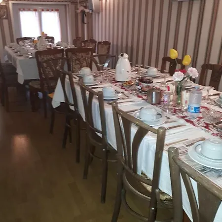Central Apartment Plombieres-les-Bains